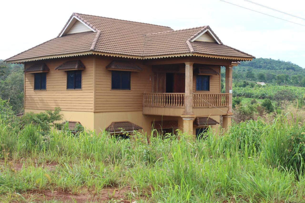 Bed and Breakfast Terre De Lumiere Senmonorom Exterior foto