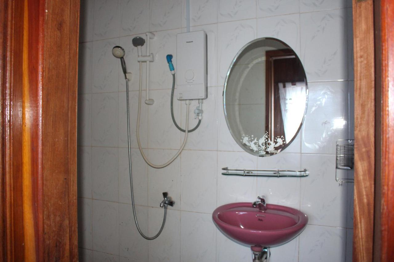 Bed and Breakfast Terre De Lumiere Senmonorom Exterior foto